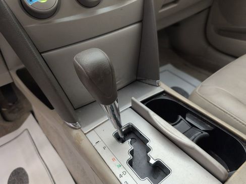 Used 2008 Toyota Camry LE image 25