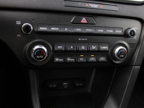 Used 2020 Kia Sportage LX w/ LX Popular Package FWD image 22
