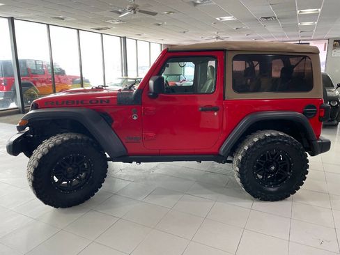 Used 2019 Jeep Wrangler Rubicon w/ Cold Weather Group image 4
