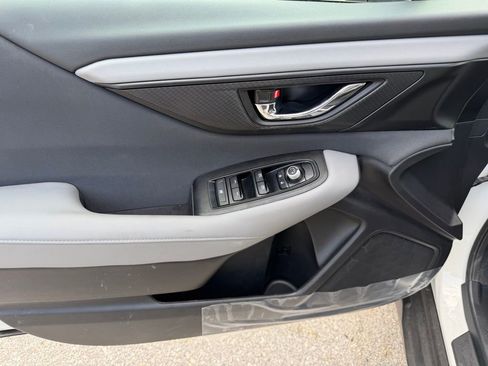 Used 2025 Subaru Outback Premium image 23