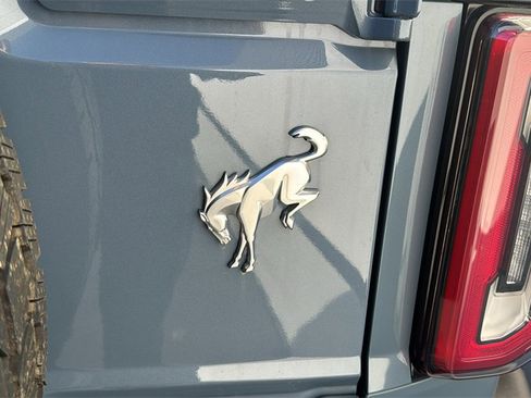 Certified 2023 Ford Bronco Outer Banks image 9