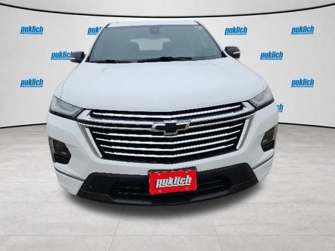 Used 2022 Chevrolet Traverse Premier AWD/4WD image 2