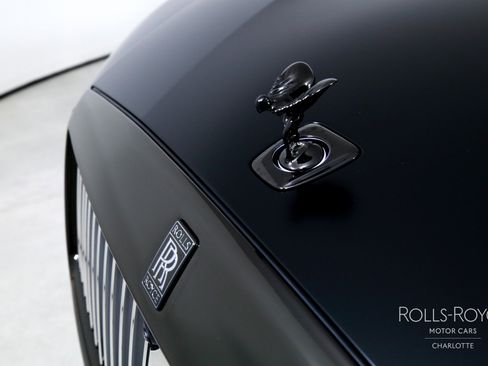 New 2026 Rolls-Royce Spectre Black Badge image 39
