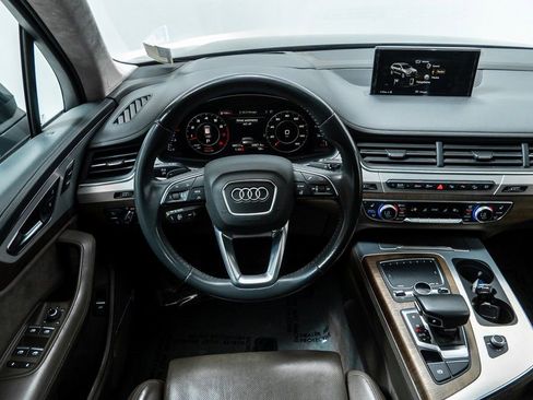 Used 2019 Audi Q7 3.0T Prestige image 14