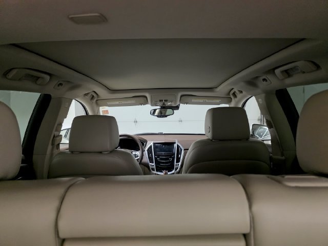 Used 2016 Cadillac SRX Luxury w/ Driver Awareness Package FWD image 9