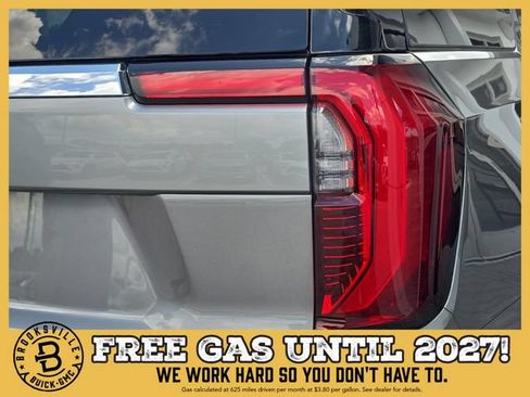 New 2026 GMC Yukon XL Elevation w/ Elevation Premium Package AWD/4WD image 8
