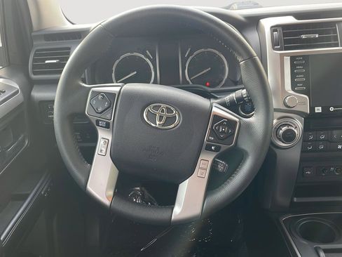 Used 2022 Toyota 4Runner Limited image 19