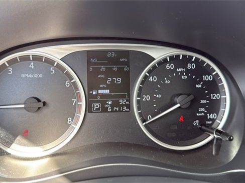 Used 2023 Nissan Kicks S image 14