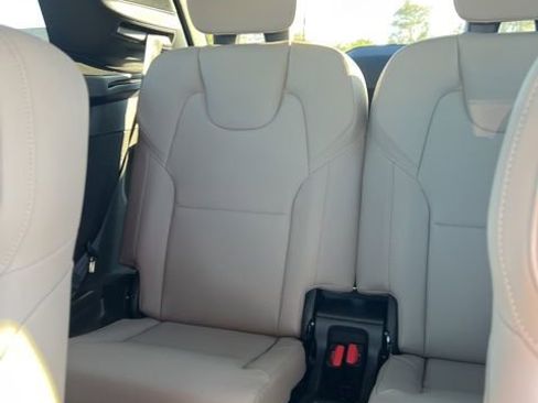 New 2026 Volvo XC90 B6 Plus image 26