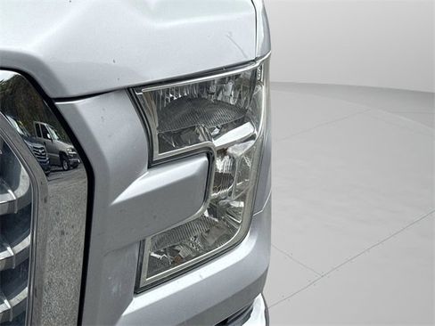 Used 2017 Ford F150 XLT w/ Equipment Group 302A Luxury image 17