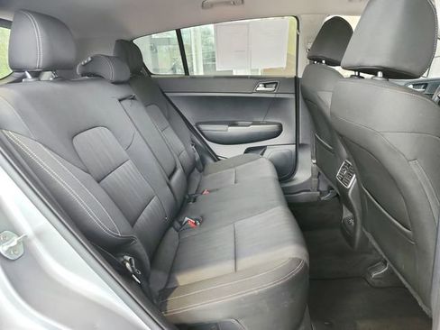Used 2022 Kia Sportage LX AWD/4WD image 25