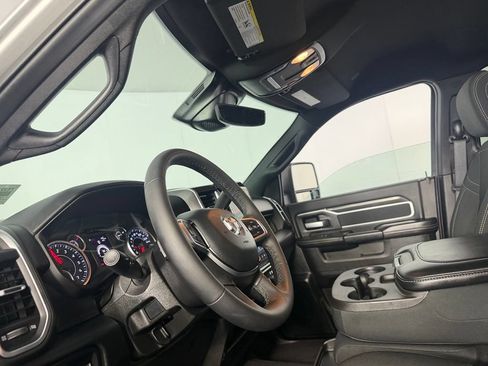 Used 2026 RAM 2500 Big Horn AWD/4WD image 20