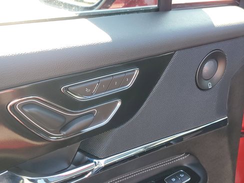 New 2025 Lincoln Corsair Reserve w/ Equipment Group 202A image 9