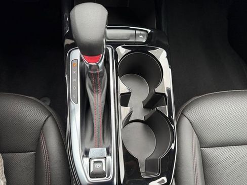 Used 2025 Chevrolet Trax RS w/ Driver Confidence Package image 24