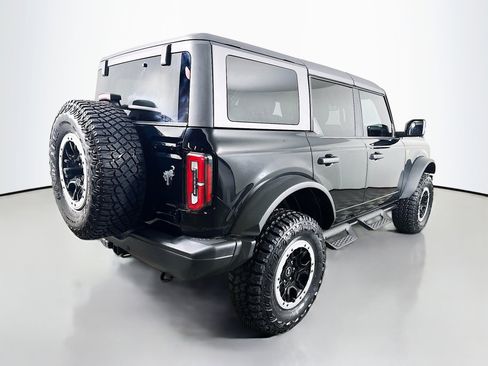 Used 2023 Ford Bronco Badlands image 7