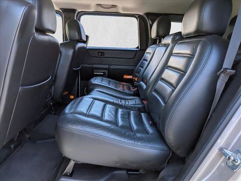 Used 2005 HUMMER H2 w/ Preferred Equipment Group AWD/4WD image 16