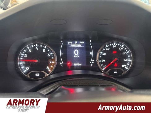 Used 2016 Jeep Renegade Latitude image 14