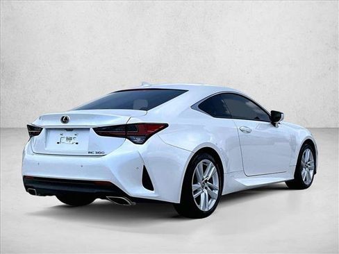 Used 2024 Lexus RC 300 w/ Premium Package RWD image 2