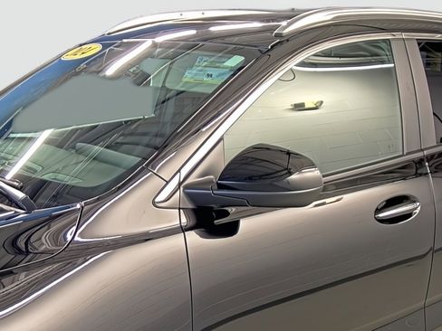 Used 2024 Buick Encore GX Sport Touring w/ Experience Buick Package image 8