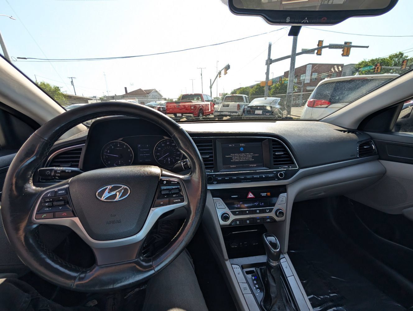 Used 2017 Hyundai Elantra Limited FWD image 21