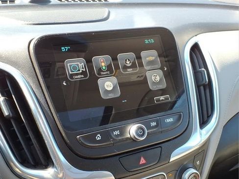 Used 2018 Chevrolet Equinox Premier image 28