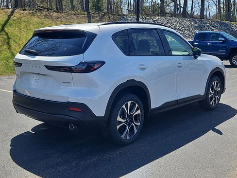 New 2026 MAZDA CX-5 Preferred AWD/4WD image 2