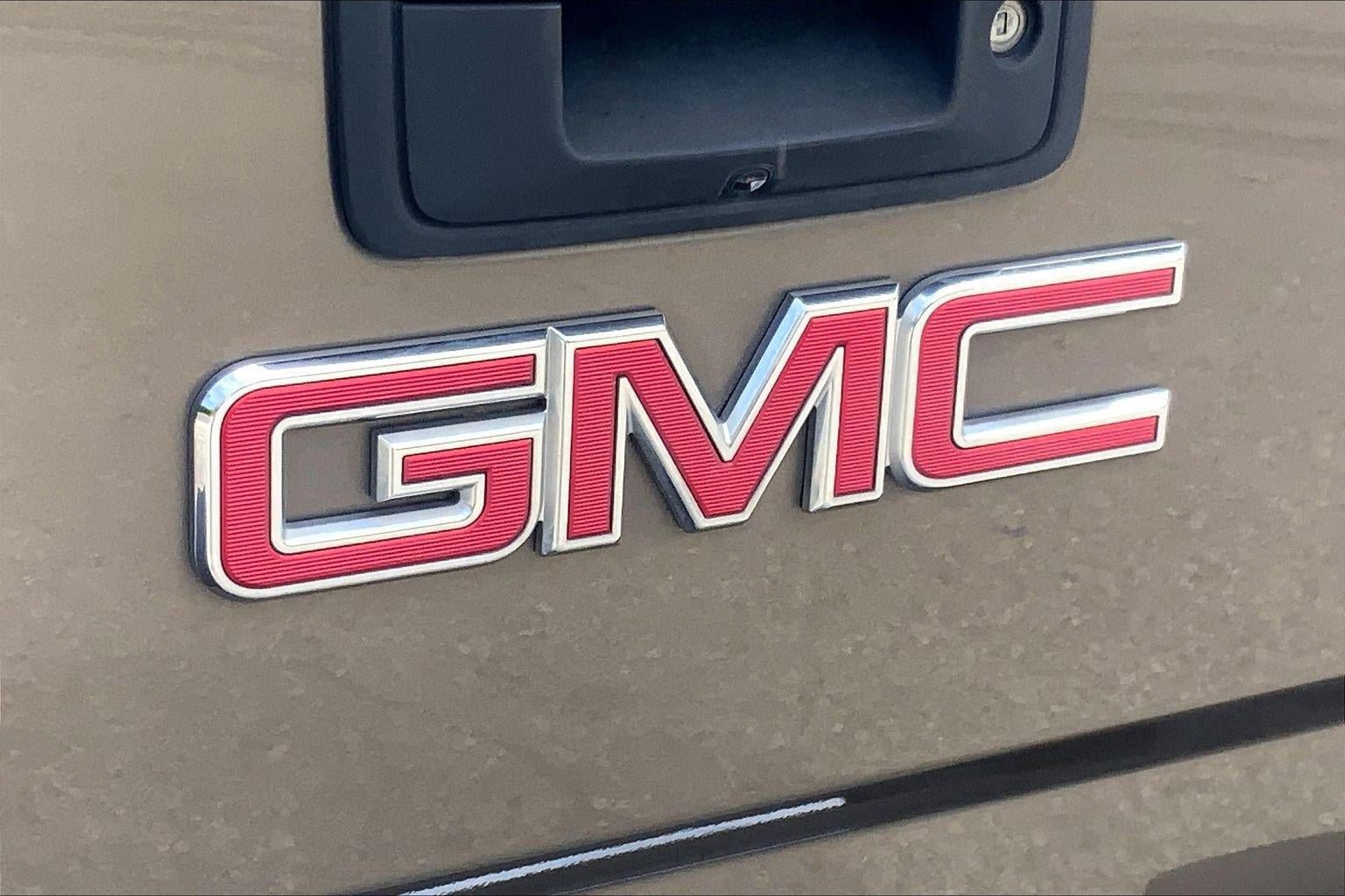 Used 2014 GMC Sierra 1500 SLE w/ SLE Value Package AWD/4WD image 30