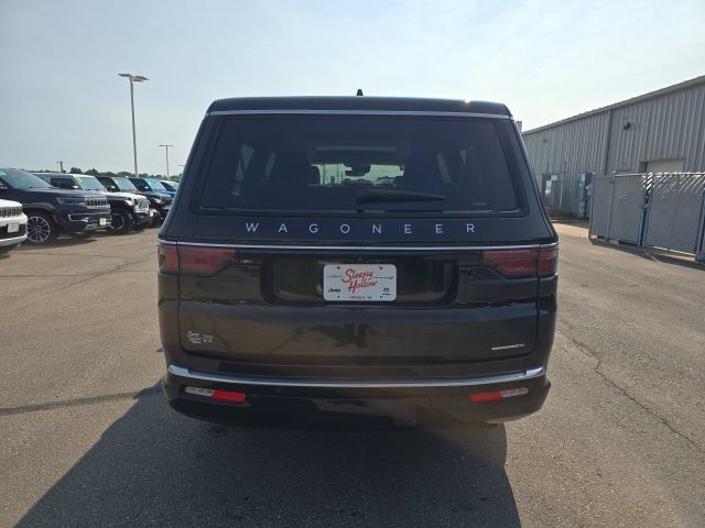 Used 2024 Jeep Wagoneer L Series II w/ Convenience Group I AWD/4WD image 13