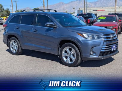 Used 2019 Toyota Highlander Limited w/ Carpet Mat Package (TMS)