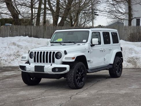 Used 2021 Jeep Wrangler Unlimited Sahara AWD/4WD image 1