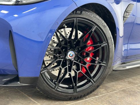 Used 2023 BMW M4 Competition image 2