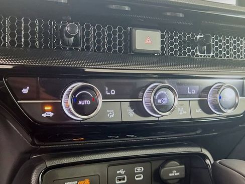 Certified 2025 Honda CR-V Sport Touring image 18