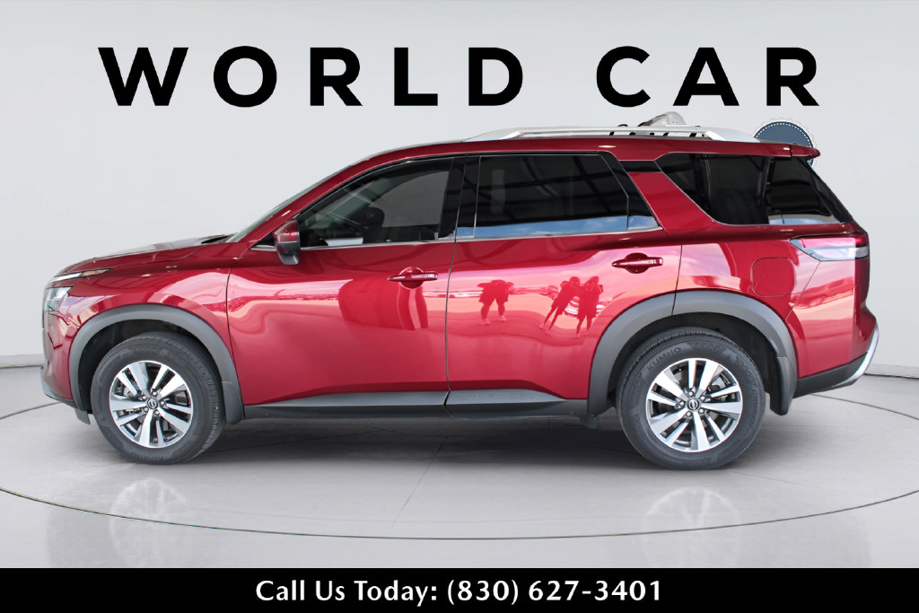 Used 2024 Nissan Pathfinder SL FWD image 6
