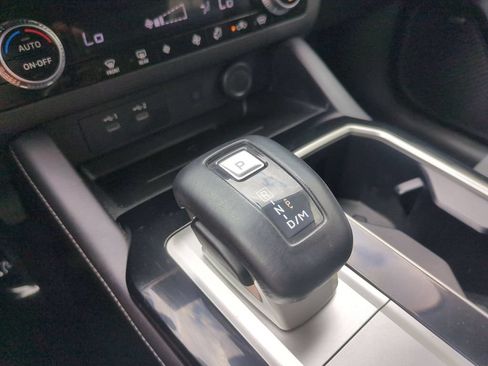 Used 2025 Mitsubishi Outlander SE AWD/4WD image 18