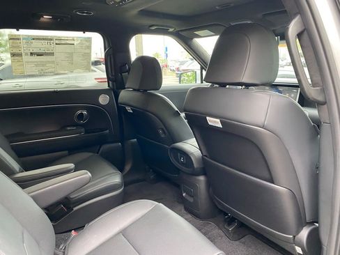 Certified 2026 Hyundai Palisade Calligraphy FWD image 38