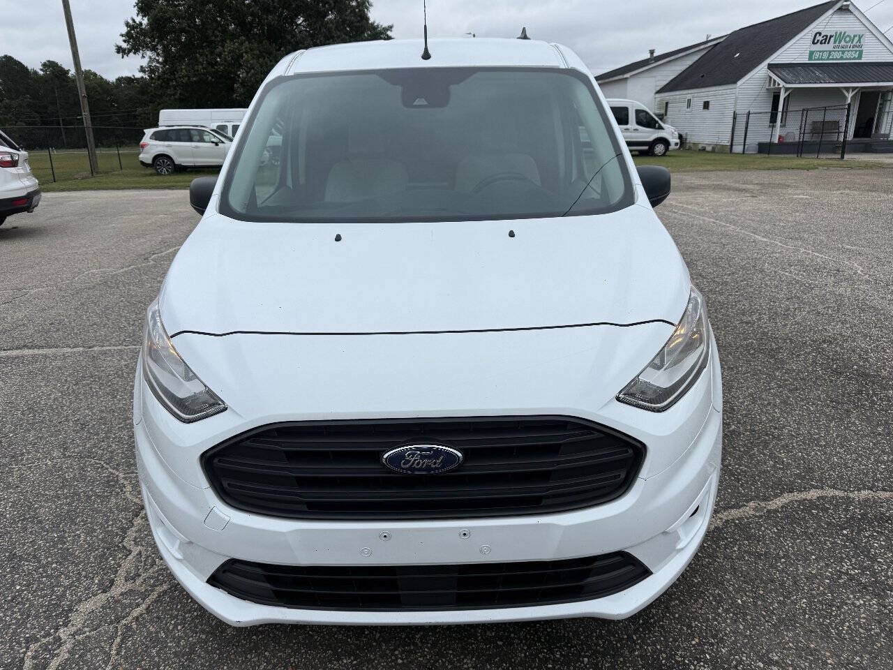 Used 2019 Ford Transit Connect XLT FWD image 11