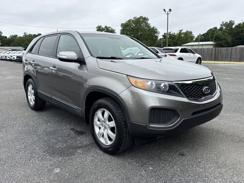Used 2013 Kia Sorento LX FWD image 8
