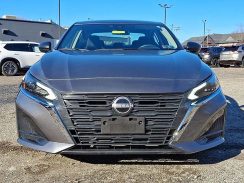 Certified 2024 Nissan Altima 2.5 S image 3