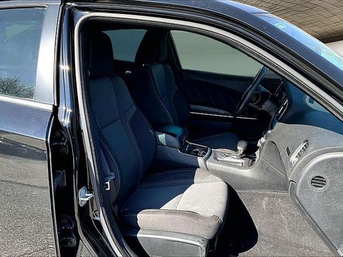 Used 2020 Dodge Charger SXT image 7