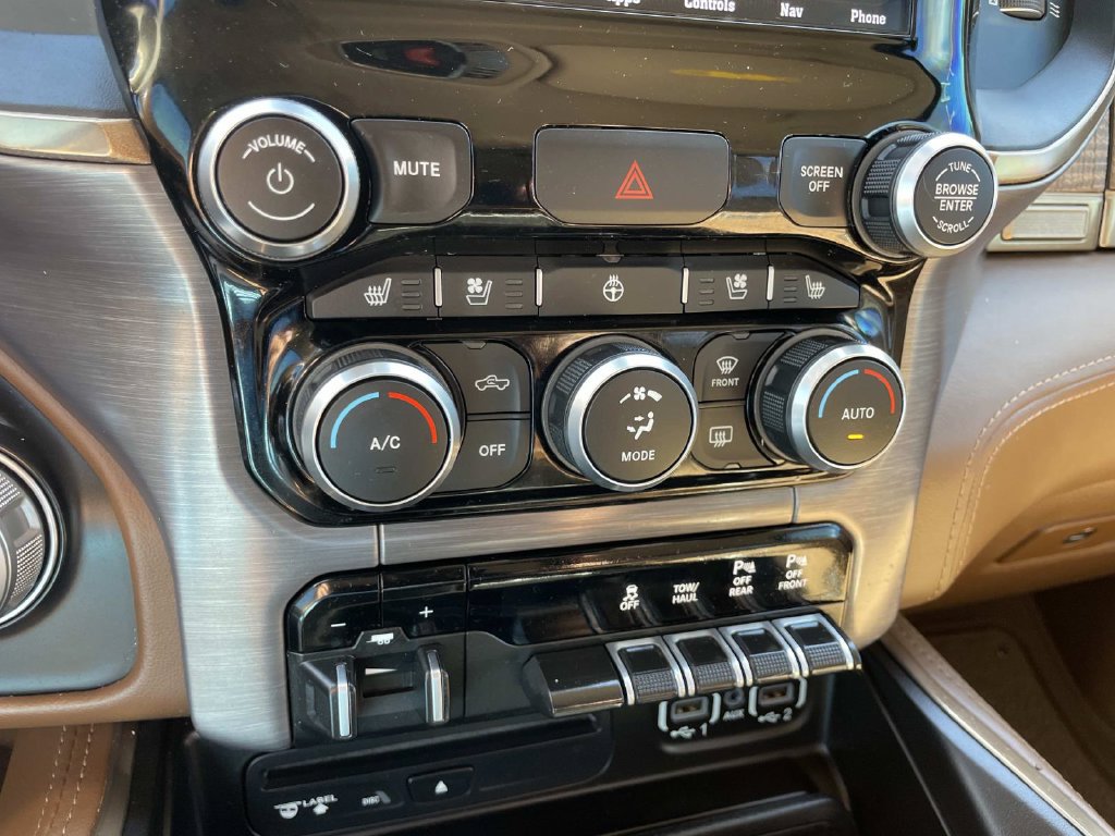 Used 2019 RAM 1500 Limited AWD/4WD image 42
