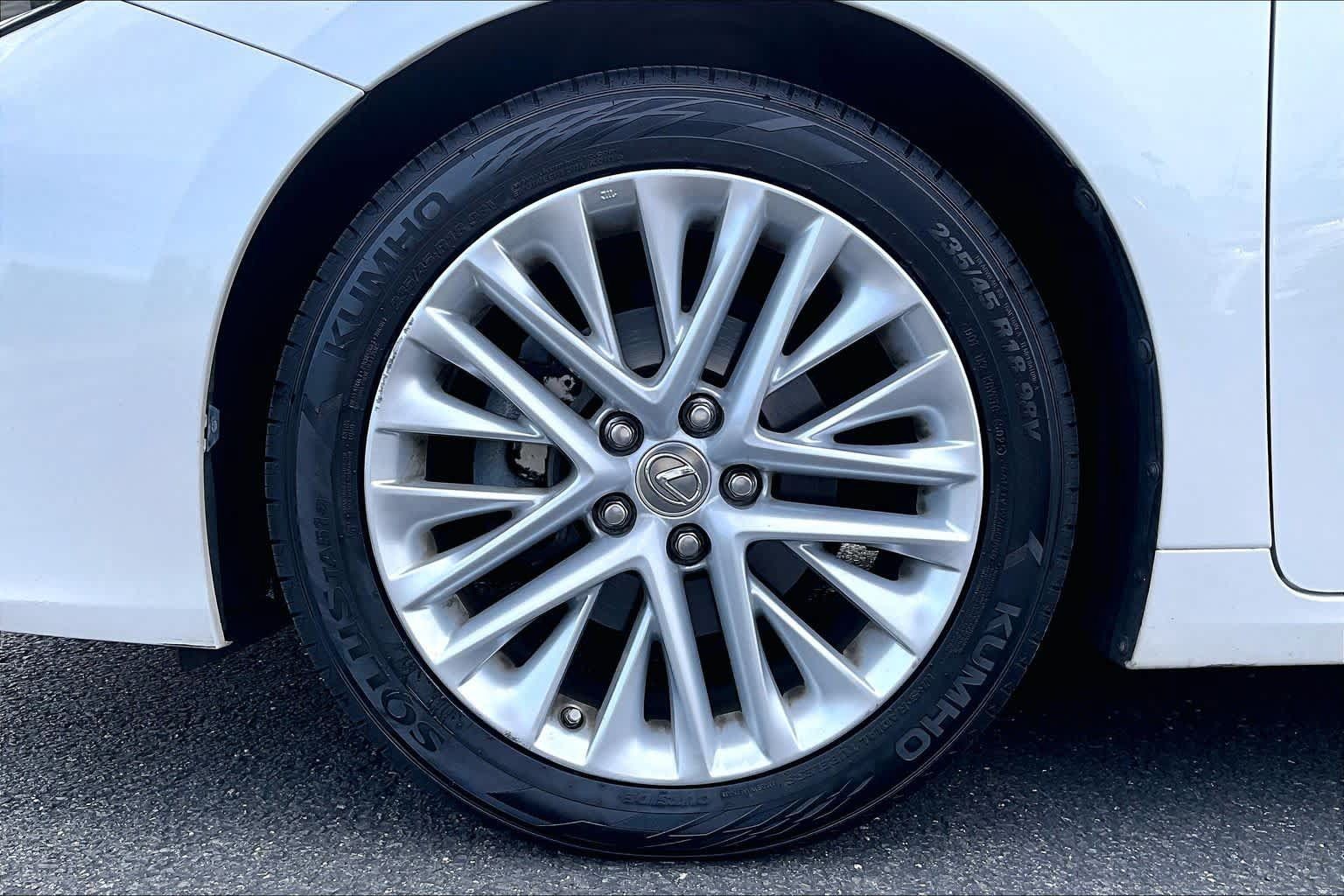 Used 2017 Lexus ES 350 FWD image 34