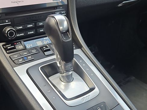 Certified 2017 Porsche 911 Carrera 4S AWD/4WD image 28