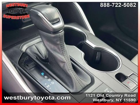 Used 2022 Toyota Highlander XLE image 31