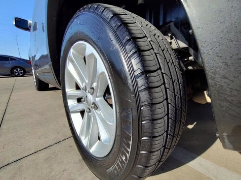 Used 2013 Ford Explorer XLT AWD/4WD image 11
