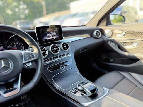 Used 2015 Mercedes-Benz C 300 4MATIC Sedan image 22