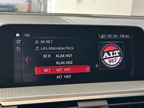 Used 2021 BMW X3 sDrive30i w/ M Sport Package RWD image 22