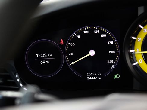 Used 2022 Porsche 911 GT3 RWD image 46