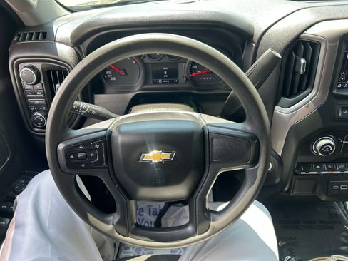 Used 2022 Chevrolet Silverado 1500 Custom AWD/4WD image 16
