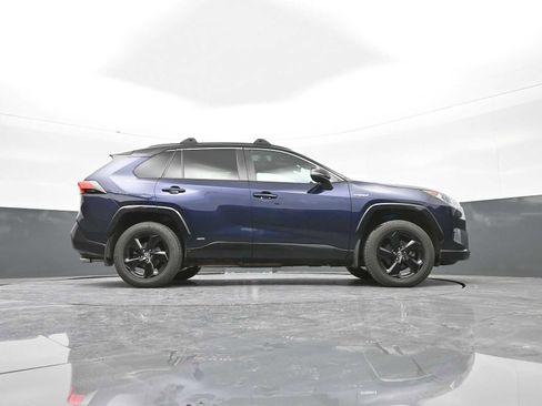 Used 2020 Toyota RAV4 XSE image 43