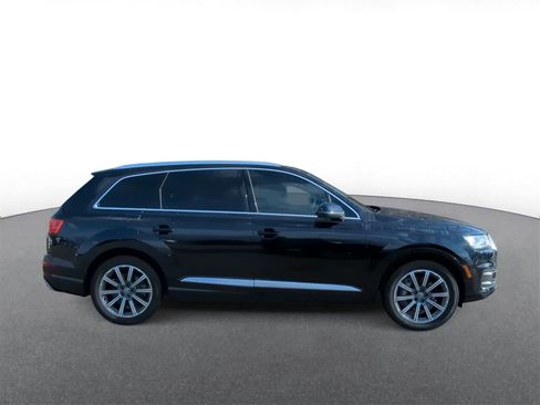 Used 2018 Audi Q7 3.0T Premium image 9